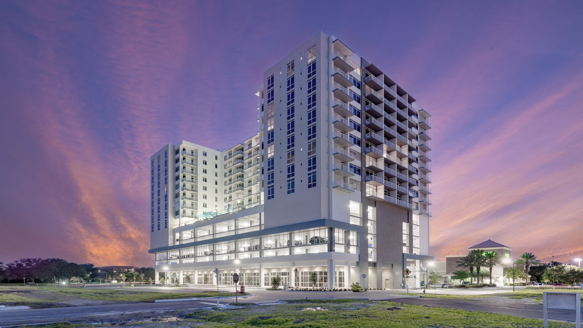 0 Apartments for Rent at Waterview Echelon City Center in St